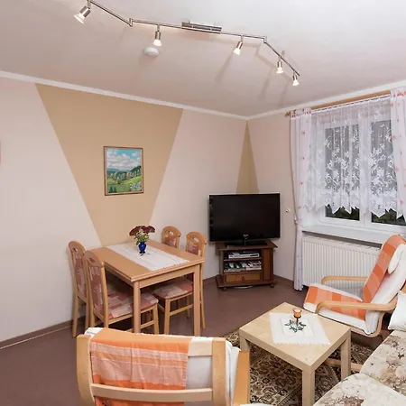 Homes For Two People, With A Swimming Pool, In The Mountains דירה